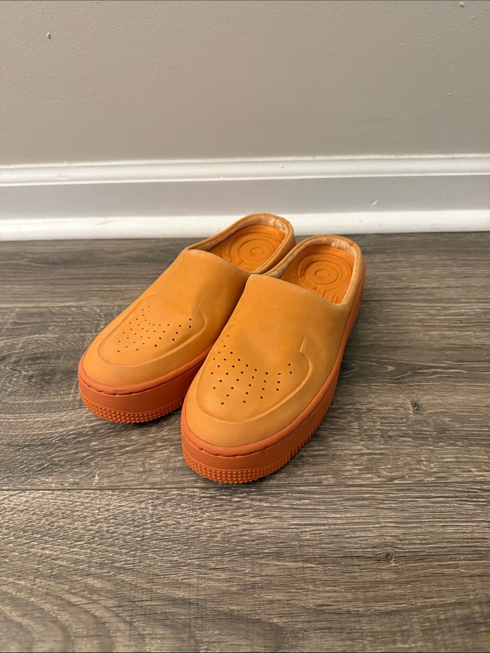 Nike Womens Air Force 1 Lover XX Leather Mules AO1523-800 Cinder Orange